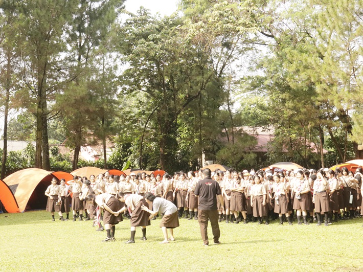 Kemah Pramuka di Telaga Cikeas