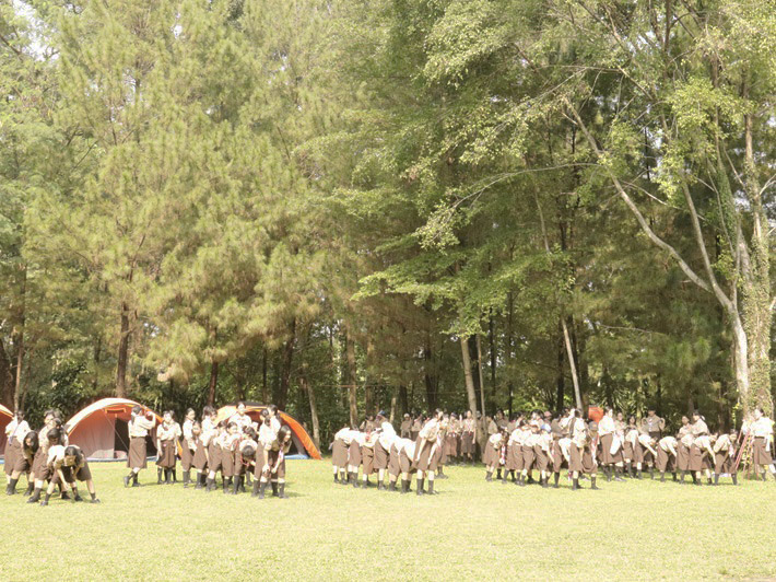 Kemah Pramuka di Telaga Cikeas