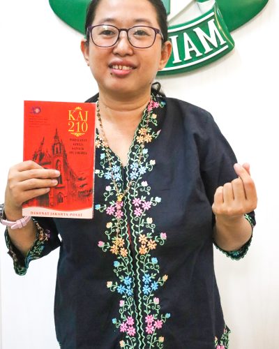 Agnes Natalia, S.kom, S.Pd.